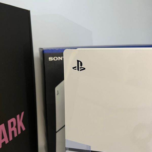 Sony PlayStation 5 Slim Digital Edition 1TB White Б/У + DualSense &mdash; идеальное состояние +6 мес Гарантии 15554437 фото